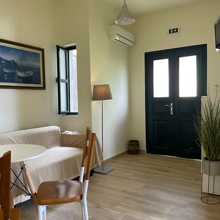 Appartement Kontos Mansion